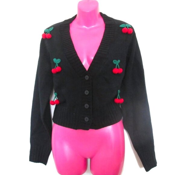 NEW Smak Parlour Black Cherries Cropped Knit Cardigan size medium large - Picture 2 of 7